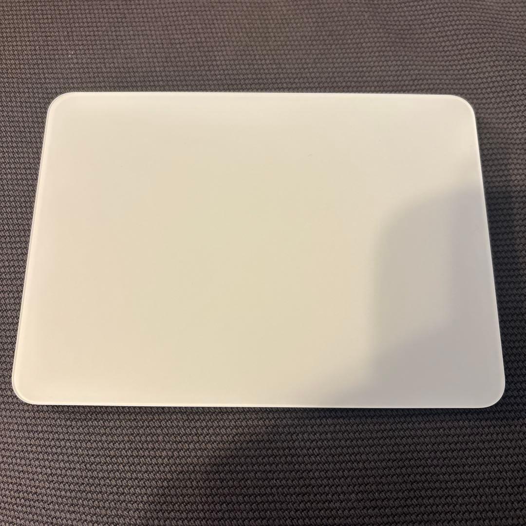 Magic Trackpad ホワイト USB-Cケーブル付き