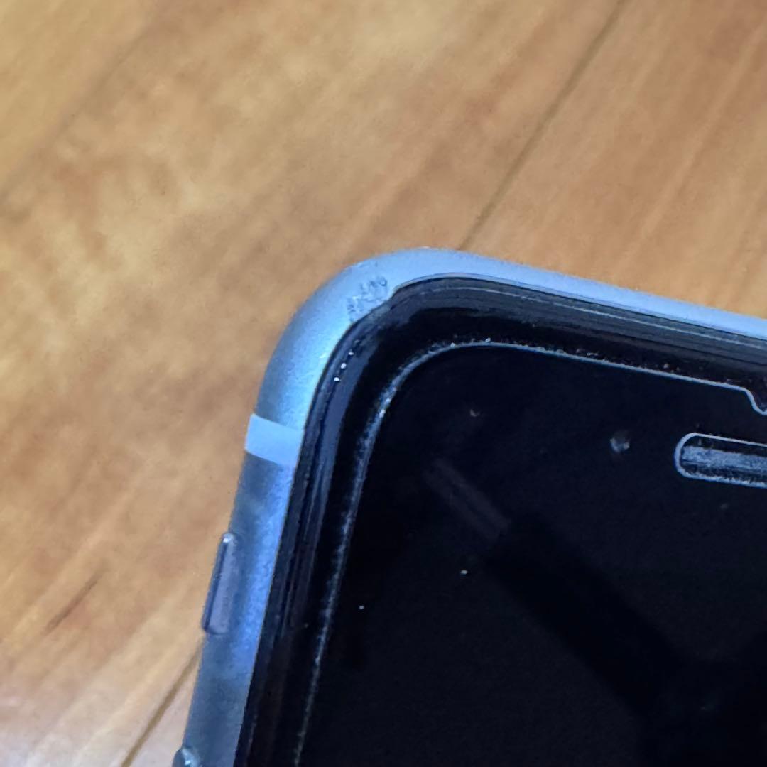 iPhone SE (第2世代) 64GB ホワイト バッテリー76%