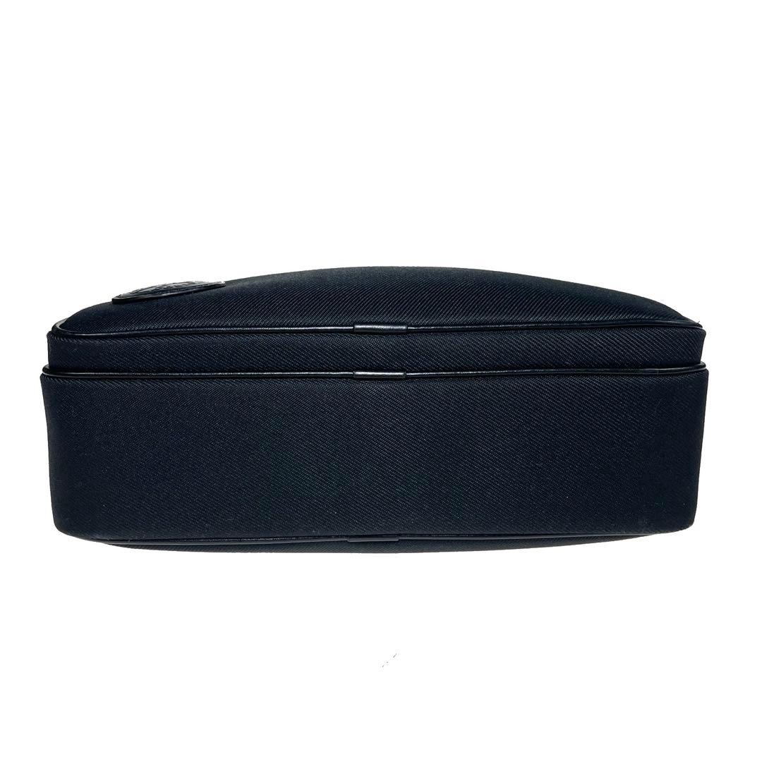 美品 HUNTING WORLD ショルダーバッグ キャンバス a781