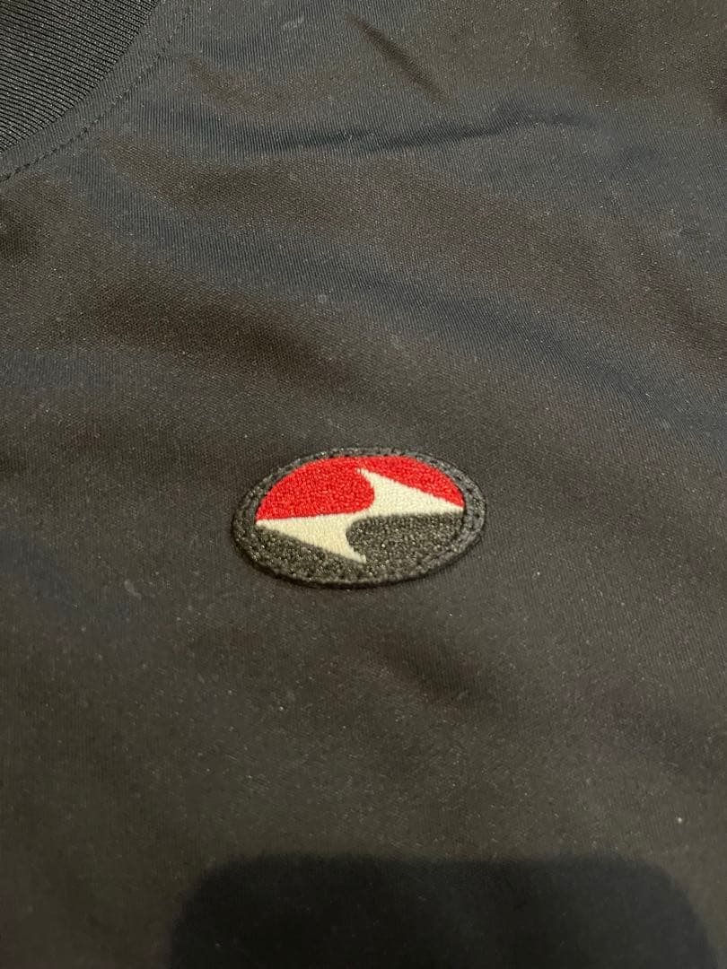 Nike Tiger Woods DRI-FIT 半袖シャツ+ベストＭセット売り
