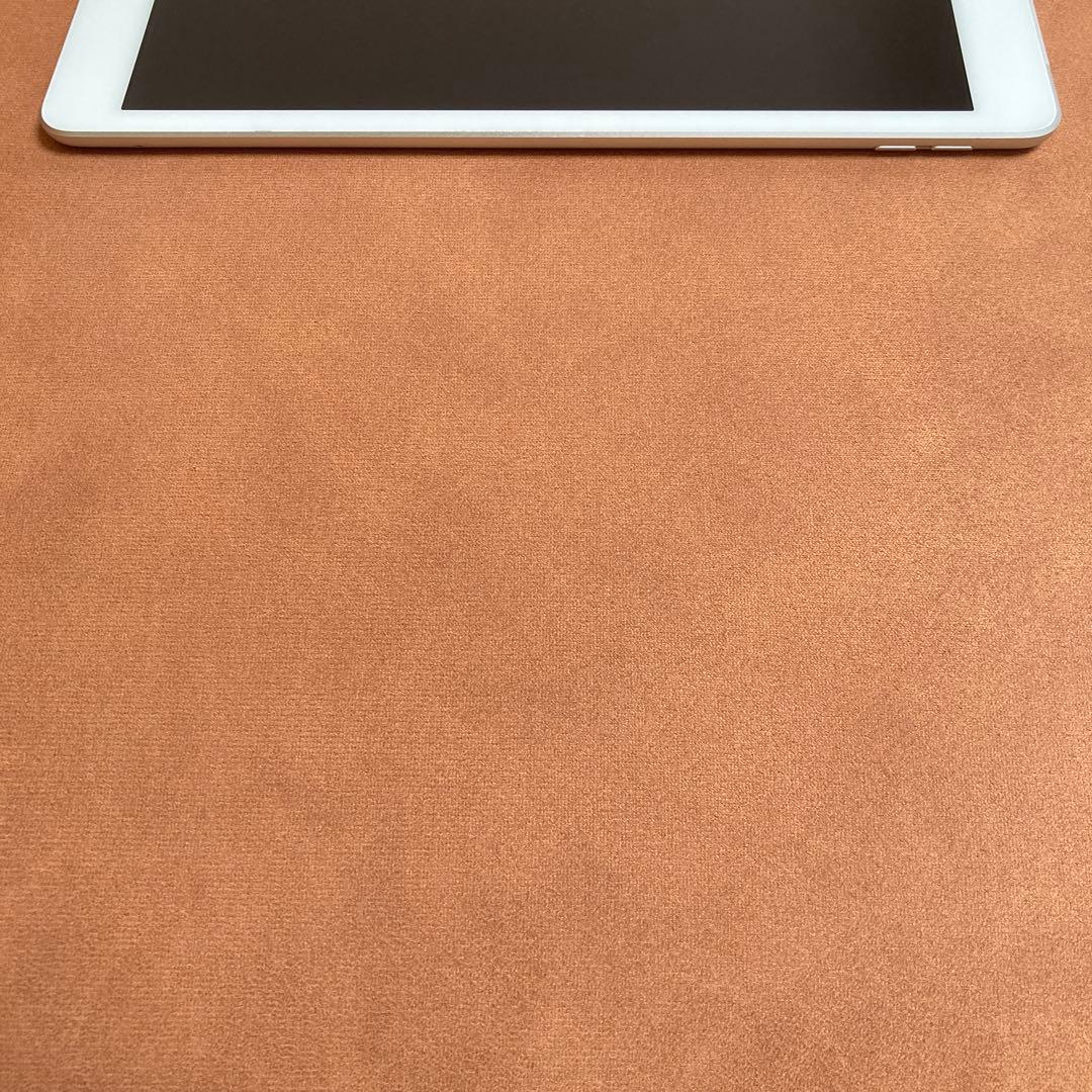 670【早い者勝ち】iPad7 第7世代 32GB SIMフリー☆