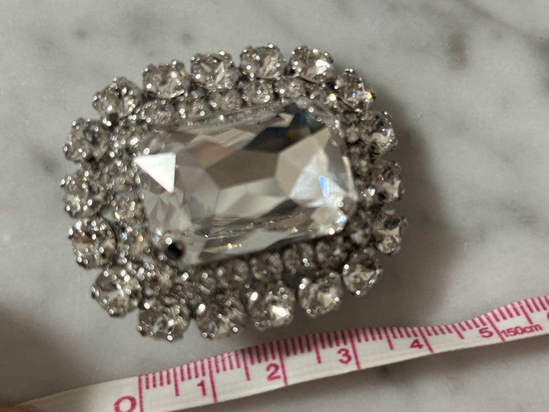 René クリスタルブローチ