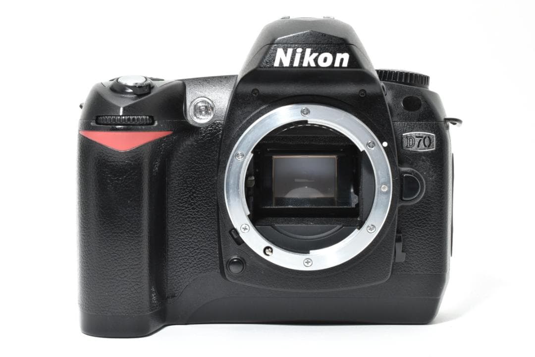 ★撮影枚数2,325枚・美品★Nikon ニコン D70 ボディ #21291