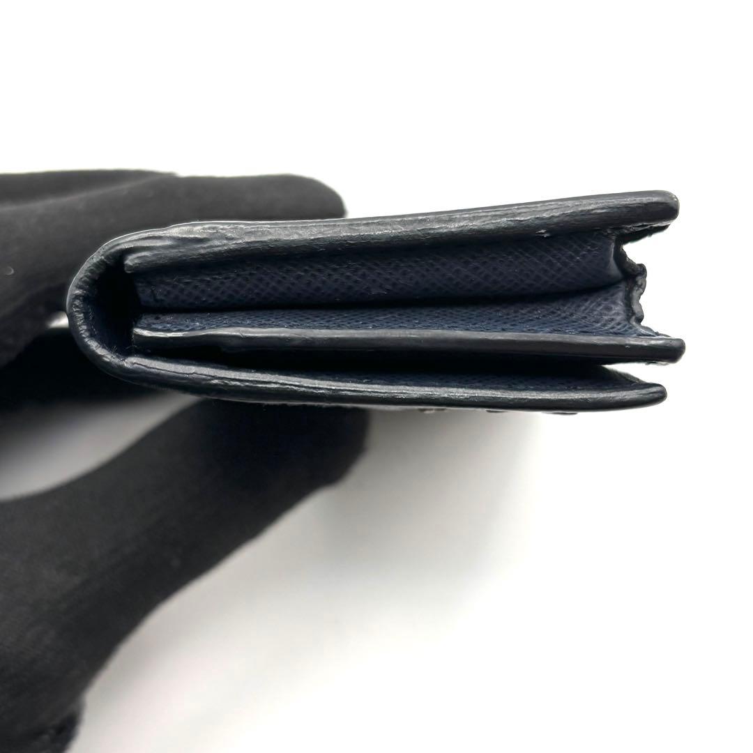 プラダ カードケース 名刺入れ シルバーロゴ サフィアーノ レザー ネイビー