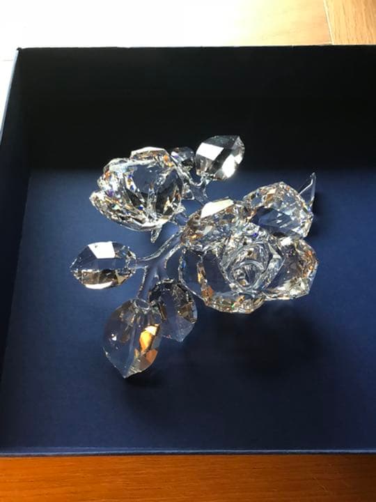 スワロフスキー　薔薇　バラ　クリスタル　箱入
