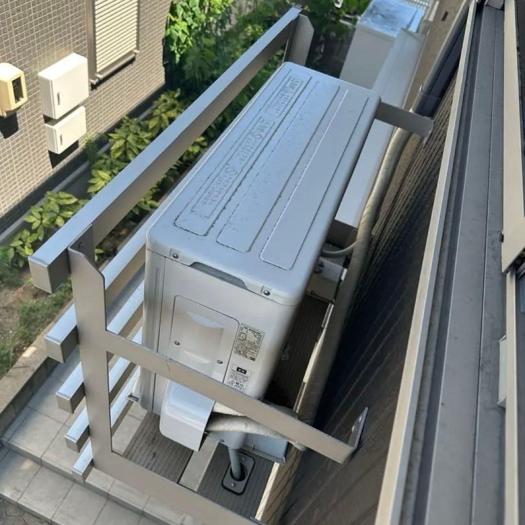 【ピロシキ様】IRIS OHYAMA ルームエアコン IRA-2204W