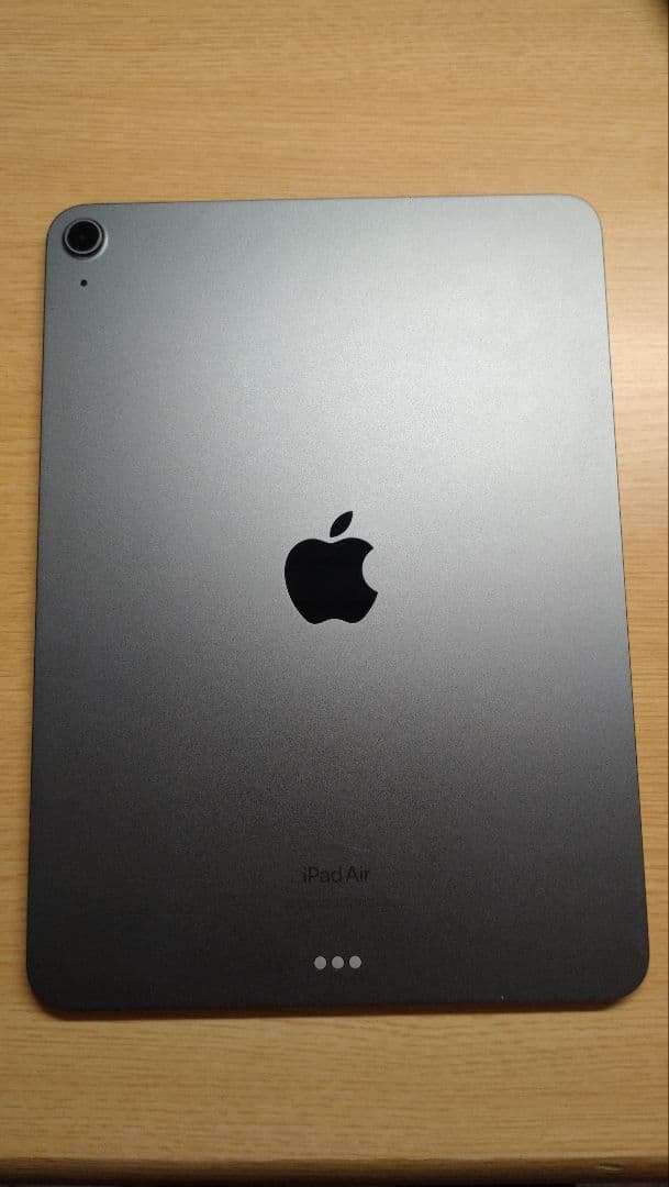 Apple iPad Air 第5世代 本体+カバー＋ペン(スラスラかける君）