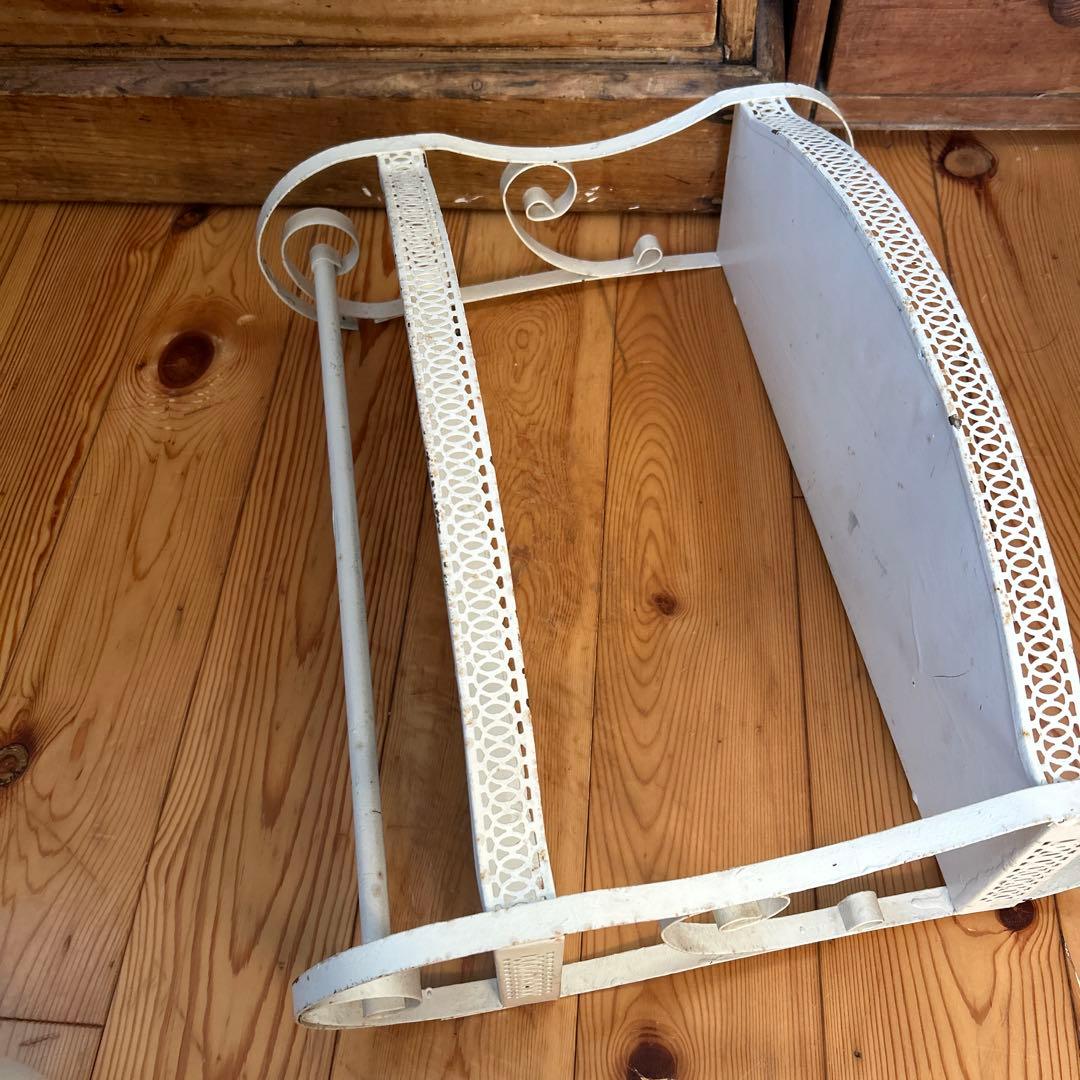 アンティーク　アイアンシェルフ