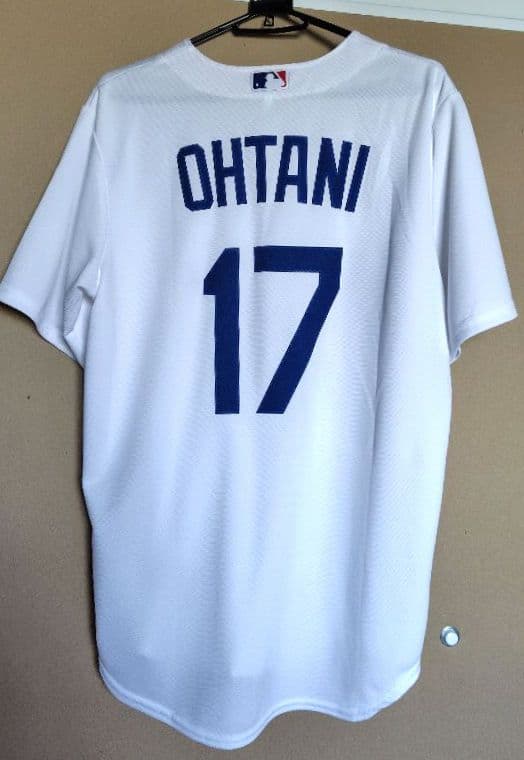 【極美品】Dodgers大谷翔平レプリカユニフォームМ【正規品】