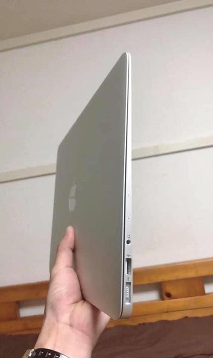 Macbook air 2017 13inch 13インチ