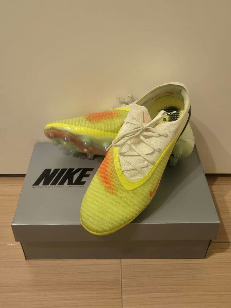 シューズ PHANTOM 6 LOW ELITE AG-PRO 27cm