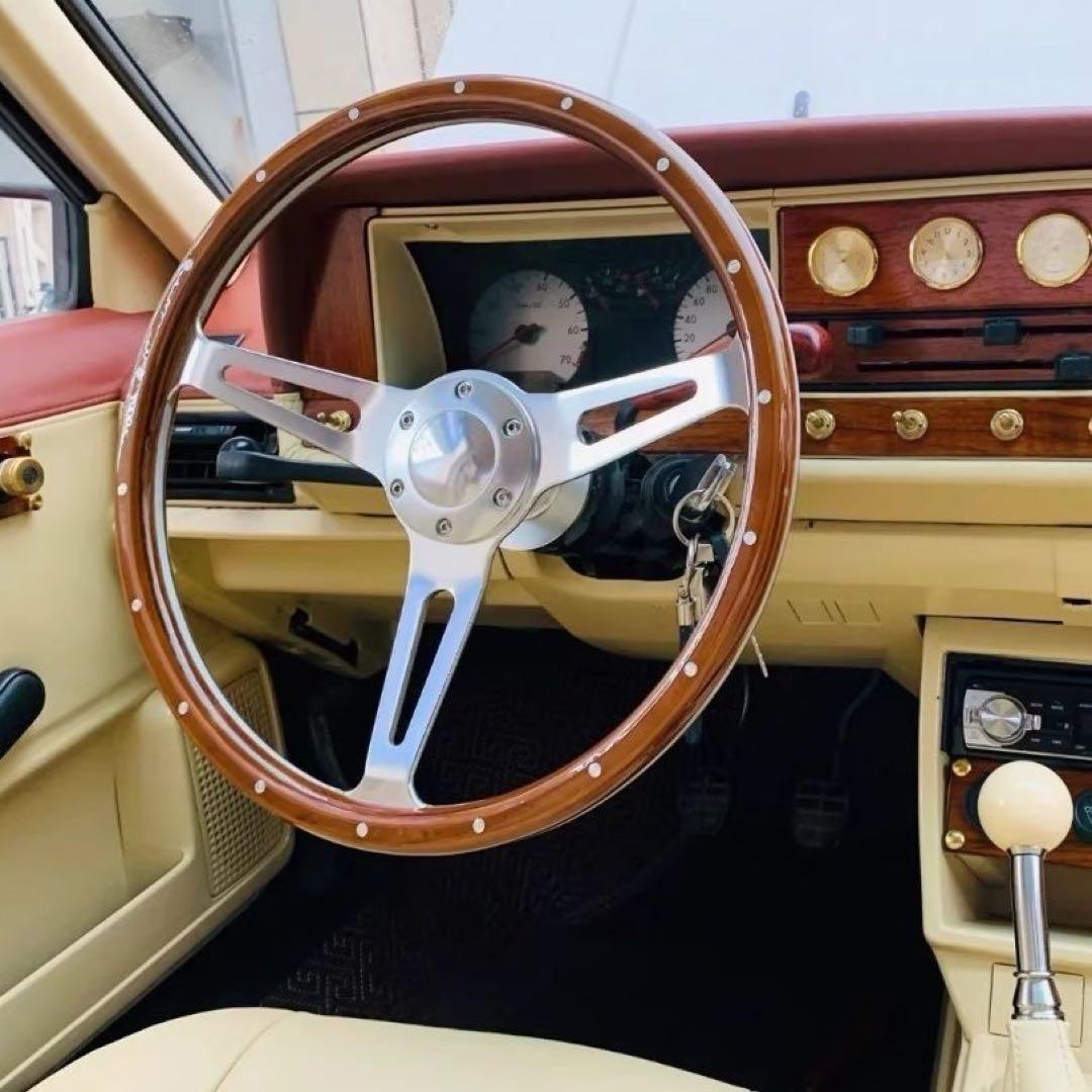 ウッドとアルミニウムのステアリング15インチ380cm