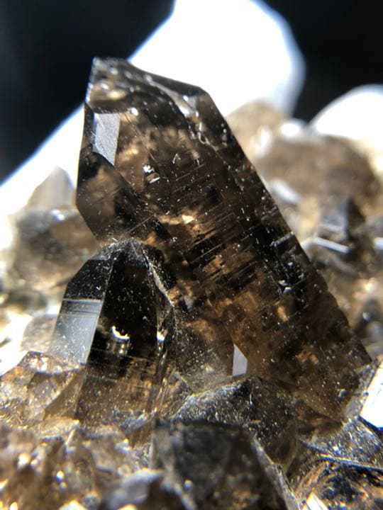 奇跡の スイス スモーキークォーツ クラスター 201g 完品✩.*˚