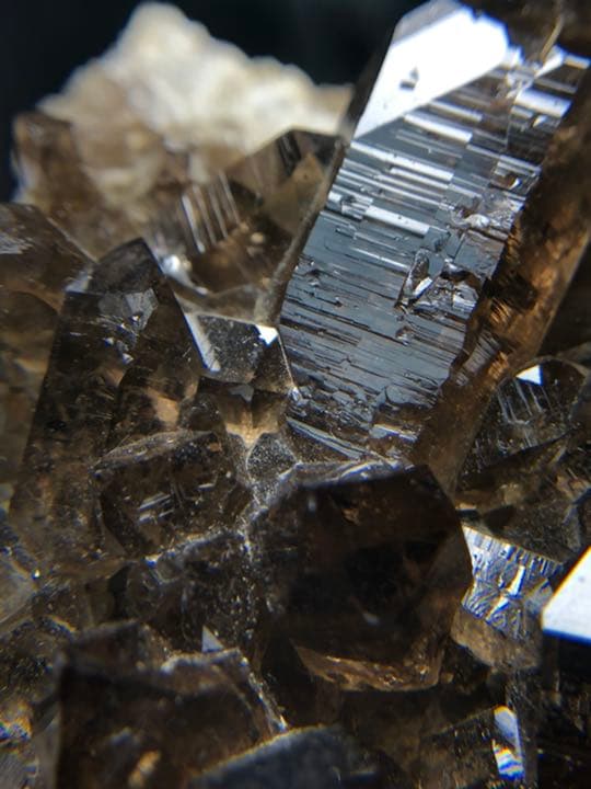 奇跡の スイス スモーキークォーツ クラスター 201g 完品✩.*˚