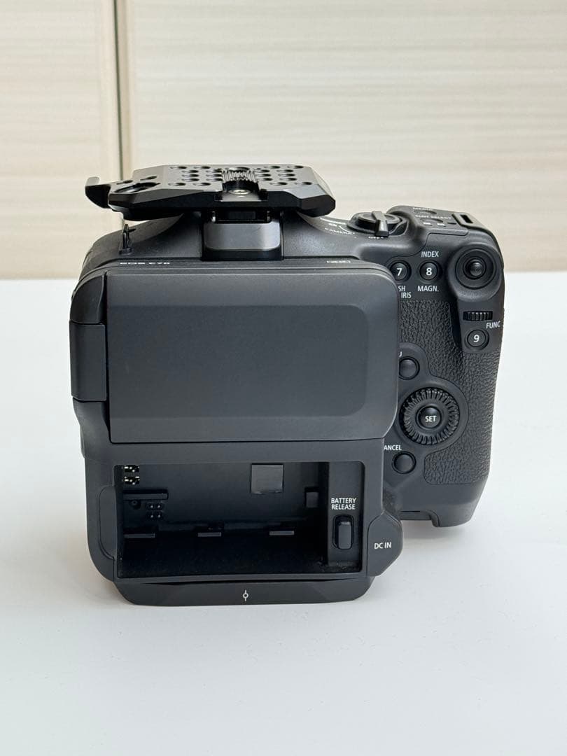 リグ付き Canon EOS C70 ボディ業務用ビデオカメラ本体