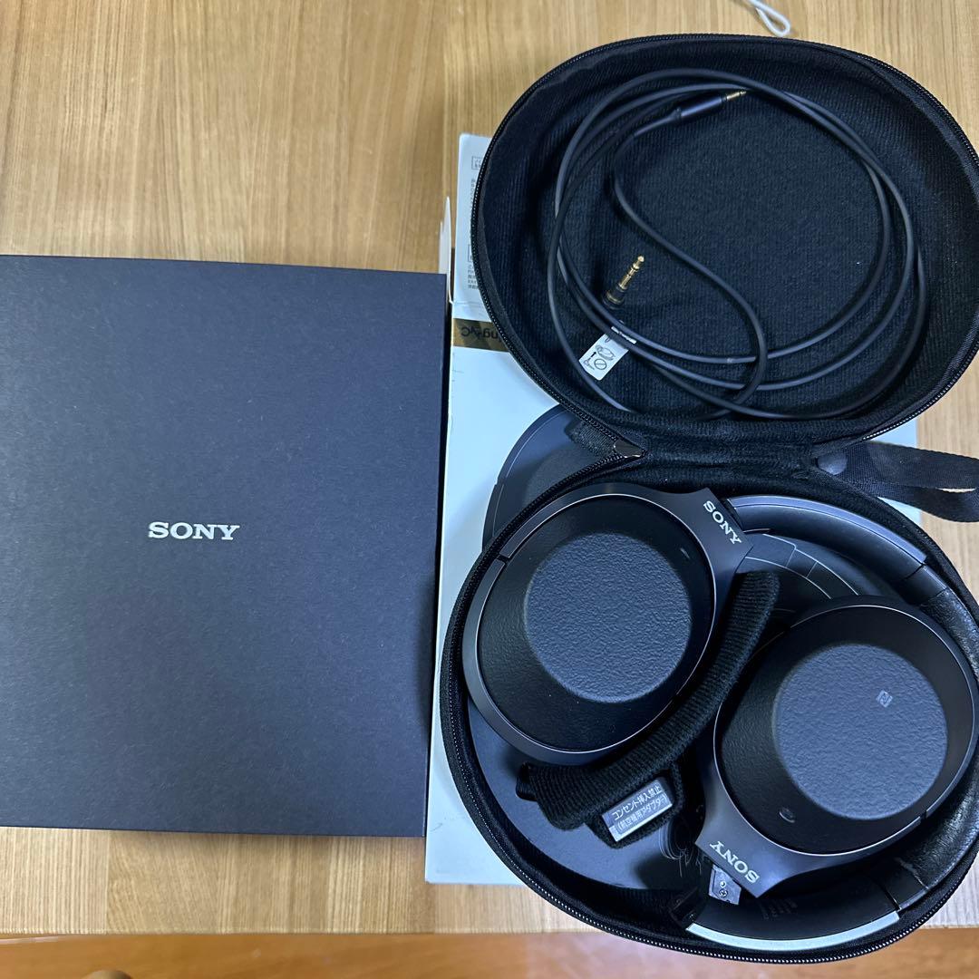 SONY ワイヤレスノイズキャンセリング ヘットフォン WH-1000XM2