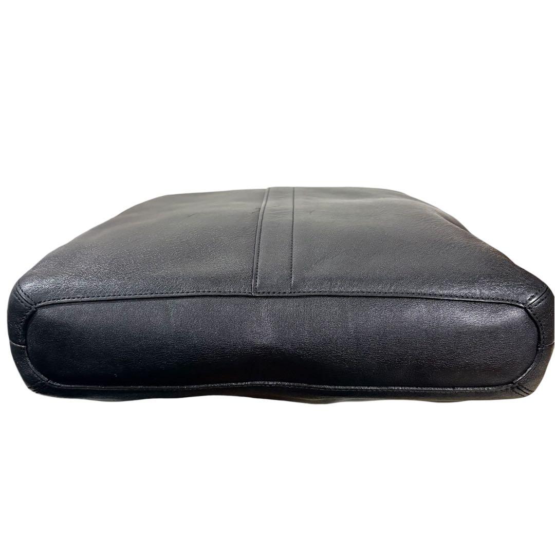 【希少 美品】オールドコーチ 9177 黒 ショルダーバッグ A4可　ブラック