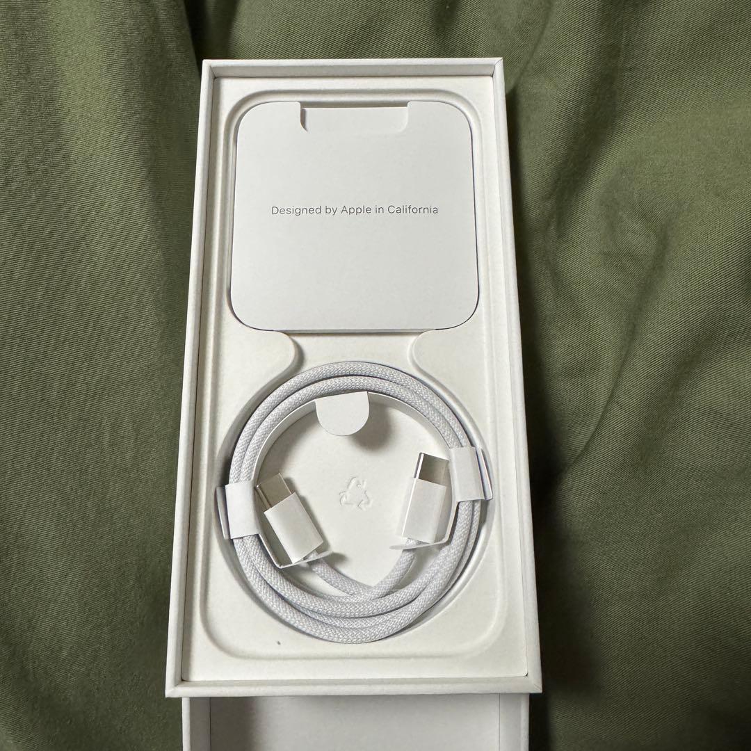 Apple iPhone 15 Pro シルバー 本体