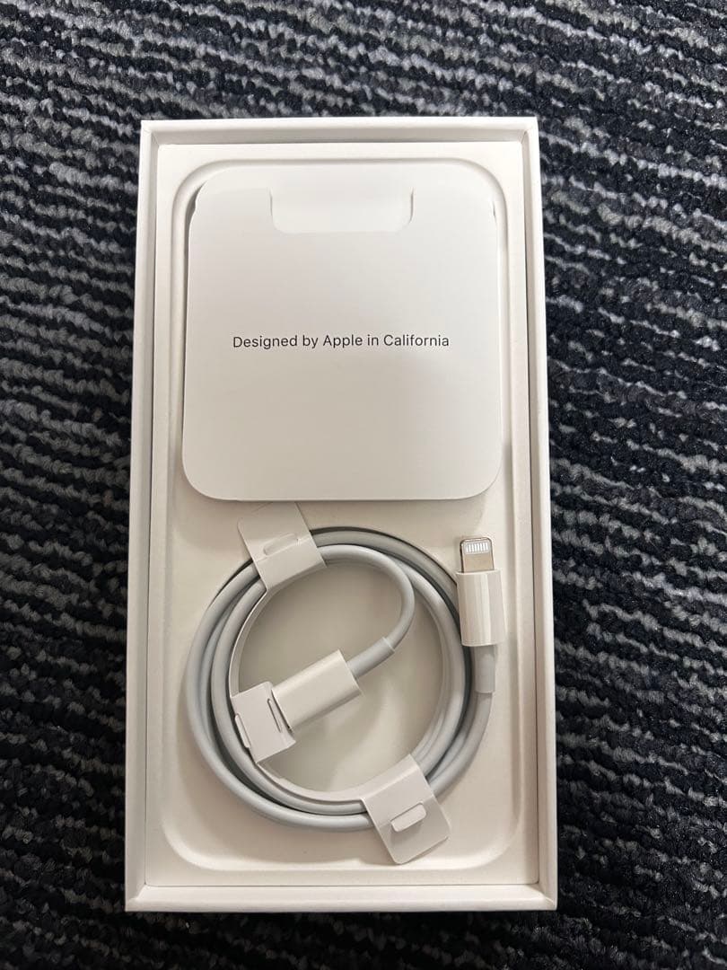 Apple iPhone 12 ホワイト 本体　64gb SIMフリー