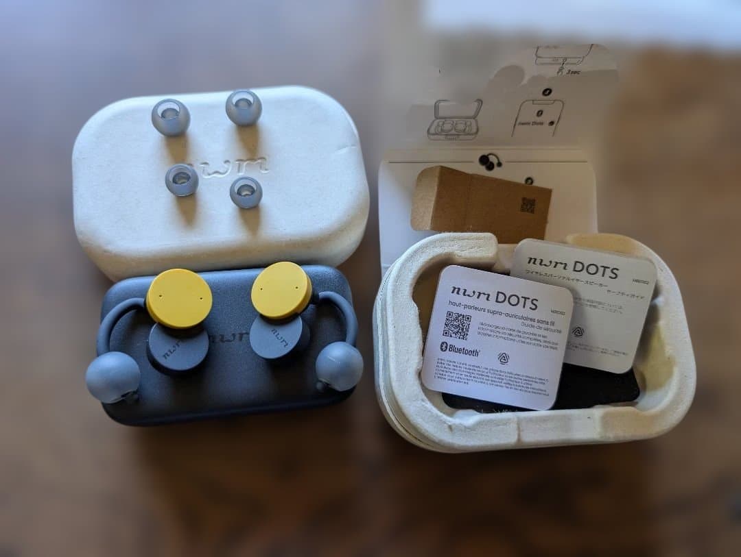 nwm DOTS ワイヤレスイヤホン (イエロー)