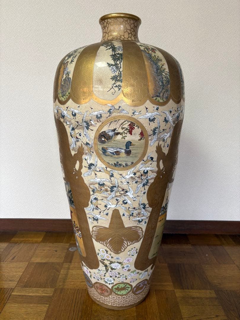 大型花瓶（飾り壺）置物