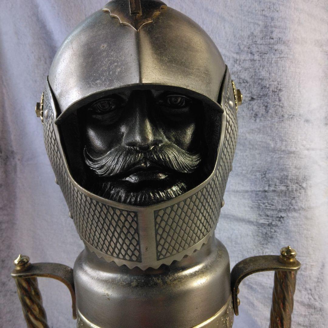 祝！安青錦優勝おめでとうございます！BIGTウヰスキー［西洋甲冑 　オルゴール付