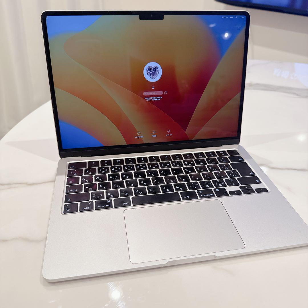 MacBookAir M2 シルバー