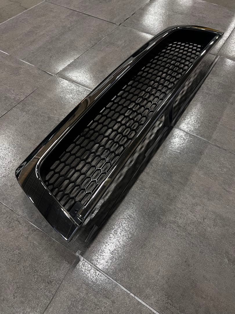 ハイラックスサーフ185 フロントグリル