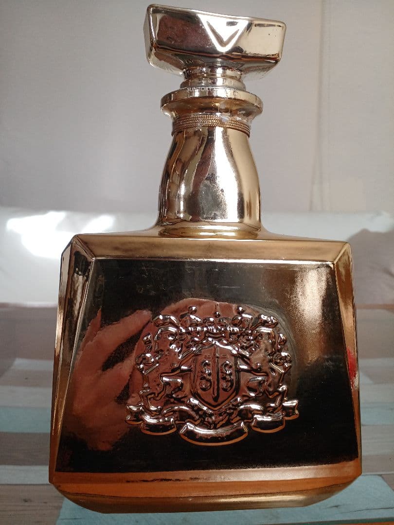  ゴールドラベル 申歳 干支ラベル サントリー ローヤル 43%