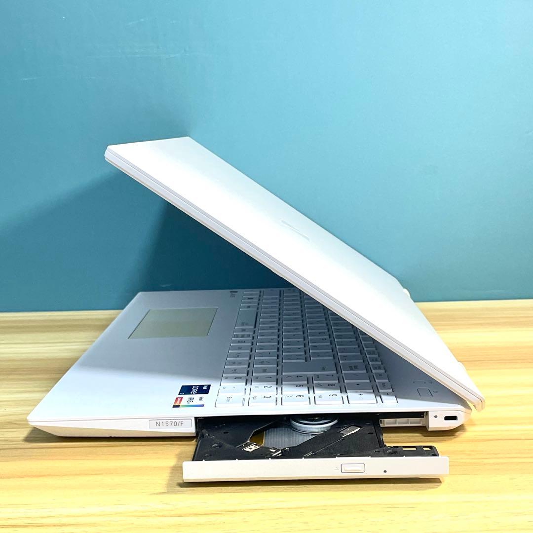 Windowsノート本体 NEC LAVIE N15/Corei7-1255U/16GB/SSD 1TB