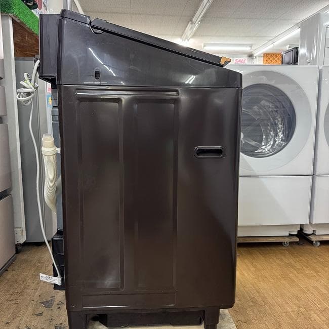 地域限定送料無料　美品 東芝 10㎏ 洗濯乾燥機 人気のブラウンAW-10VH1