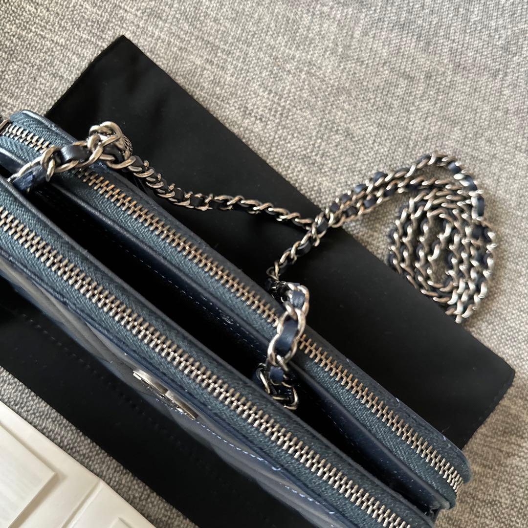 CHANELチェーンウォレット