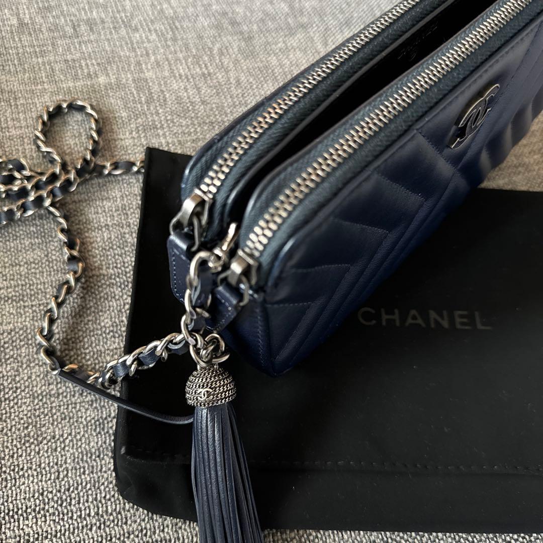 CHANELチェーンウォレット
