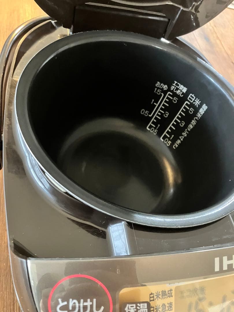 Zojirushi NP-VI10 IH炊飯器　新品しゃもじ&軽量カップ付き