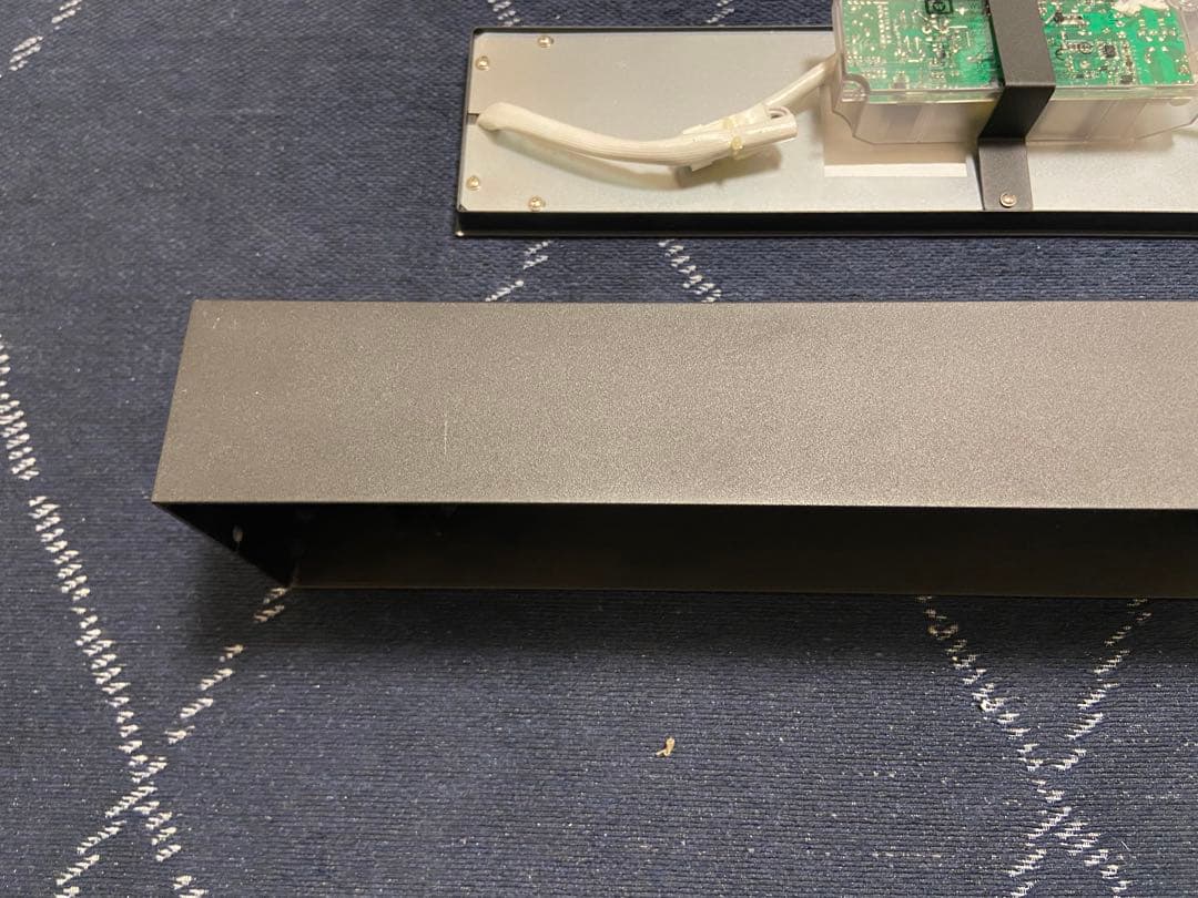 かなでもの　オフィスライト　ネジ欠品