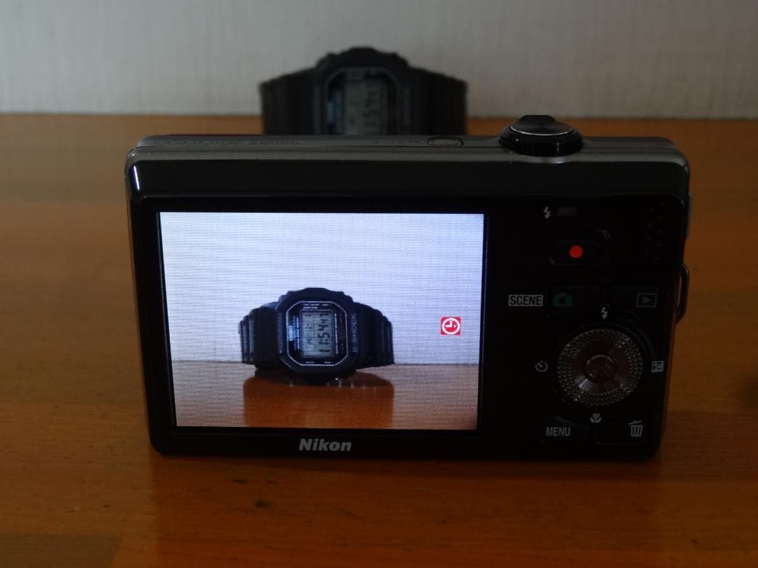 Nikon COOLPIX S6000 レッド　コンパクトデジタルカメラ