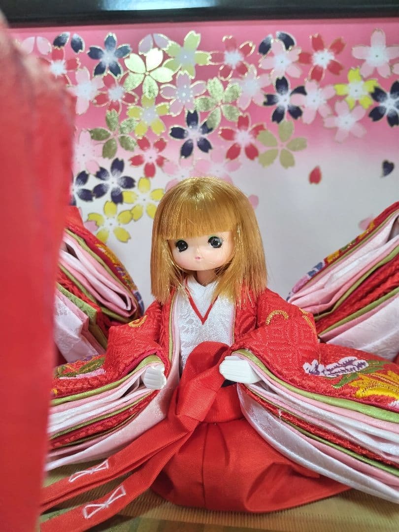 リカちゃん　雛人形 ① 親王と三人官女（リメイク品）