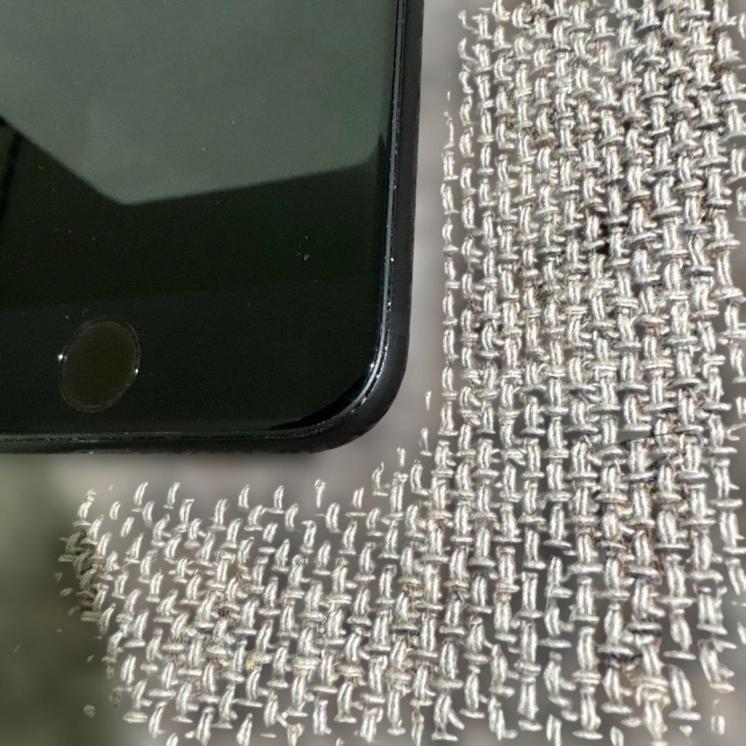 ※ジンApple iPhone SE 第二世代 ブラック SIMフリー