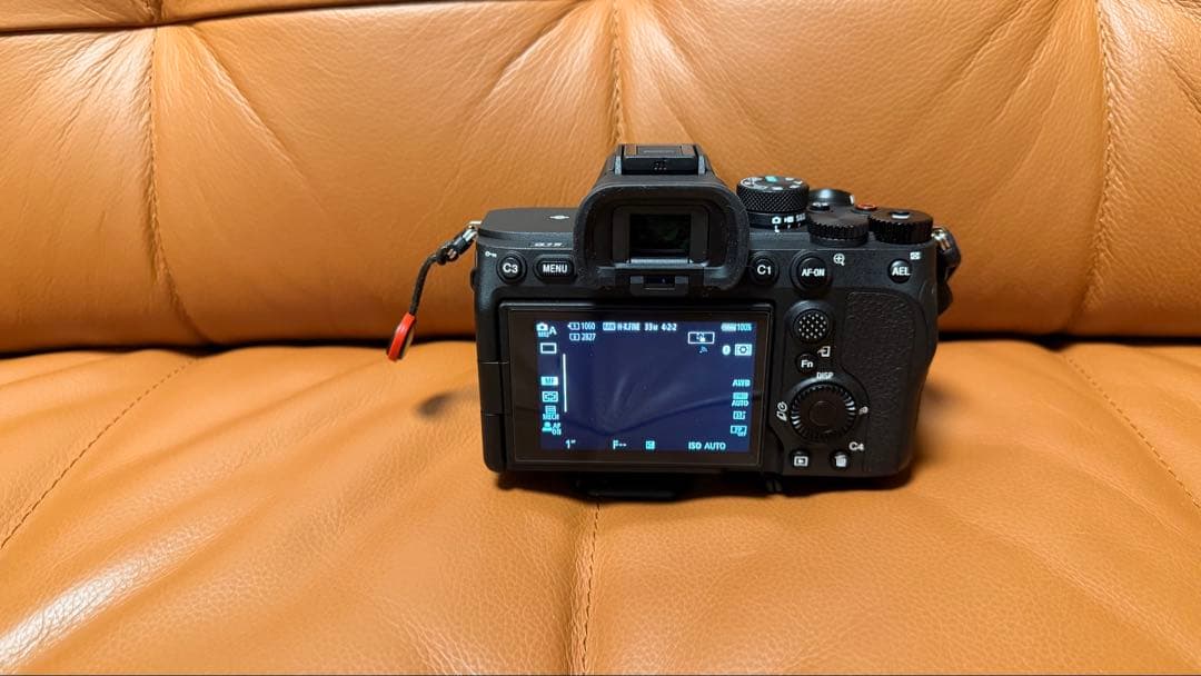 【極美品】SONY A7IV ILCE-7M4 5600回 ピークデザイン