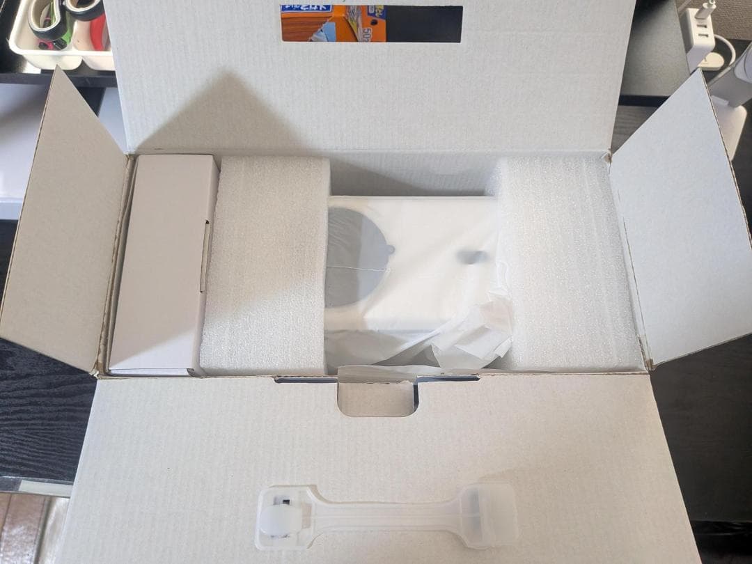 WIMIUS P63 プロジェクター家庭用＋ プロジェクター台