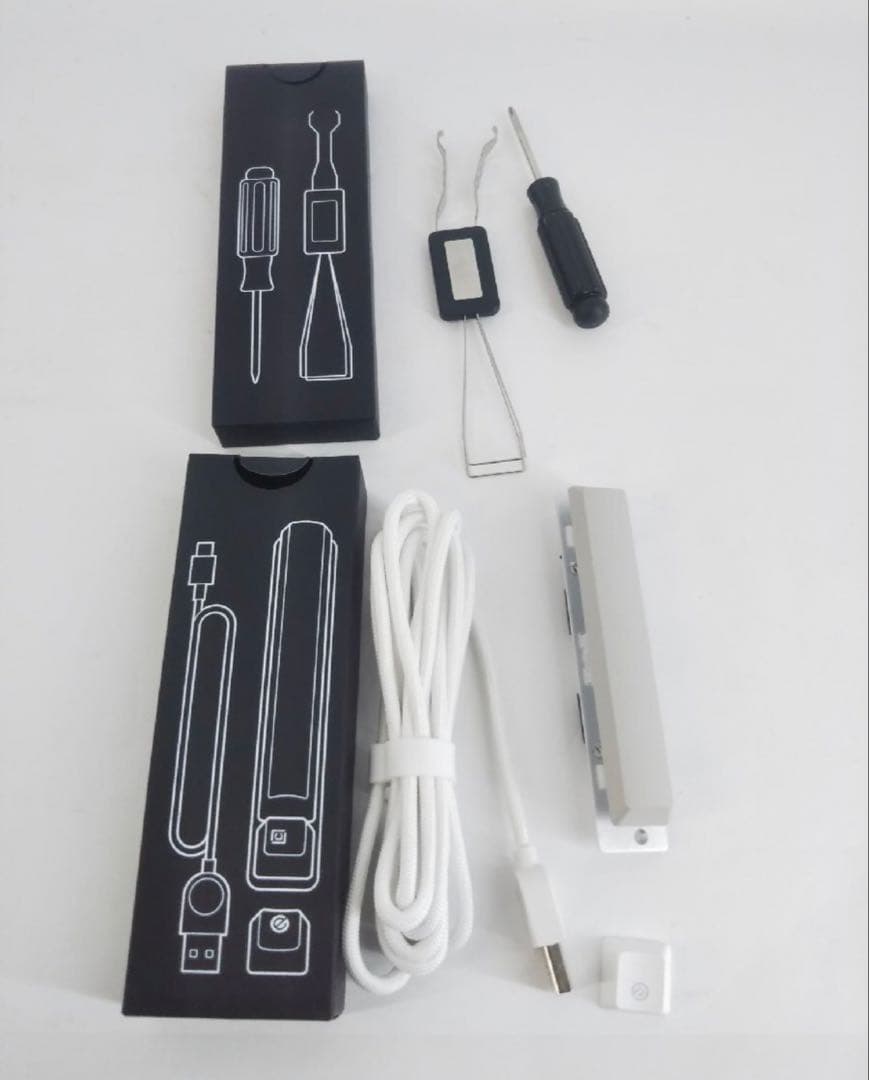 超美品 エレコム VK720A ホワイト メカニカルキーボード_70