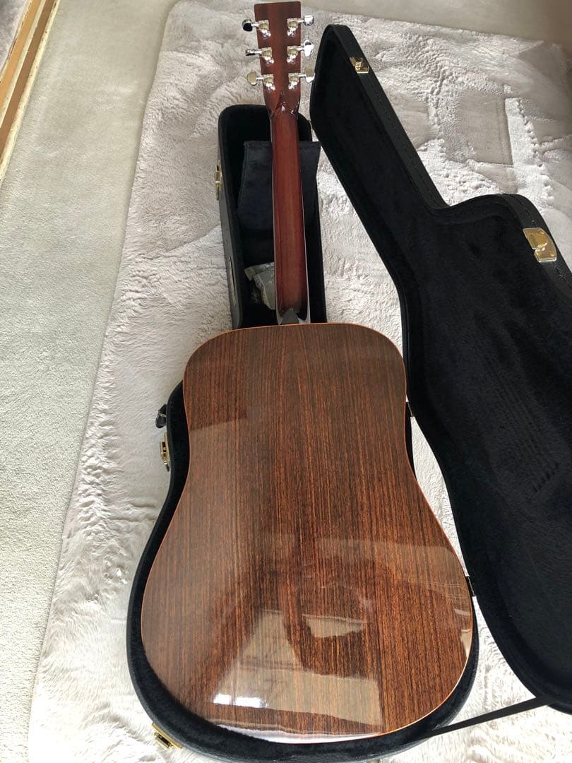 ジェームスJD600VNアコースティックギターハードケース付き