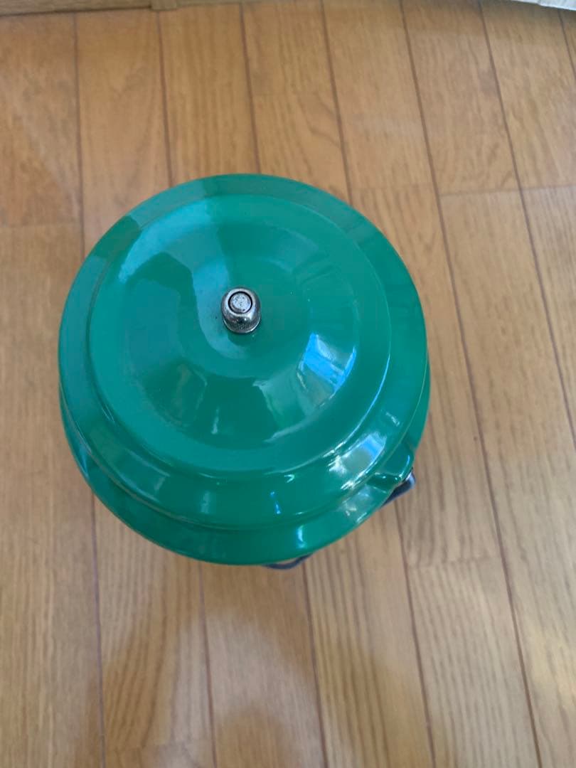 美品　Coleman ランタン コールマン　カエル　おまけ付き　ケース　蛙色