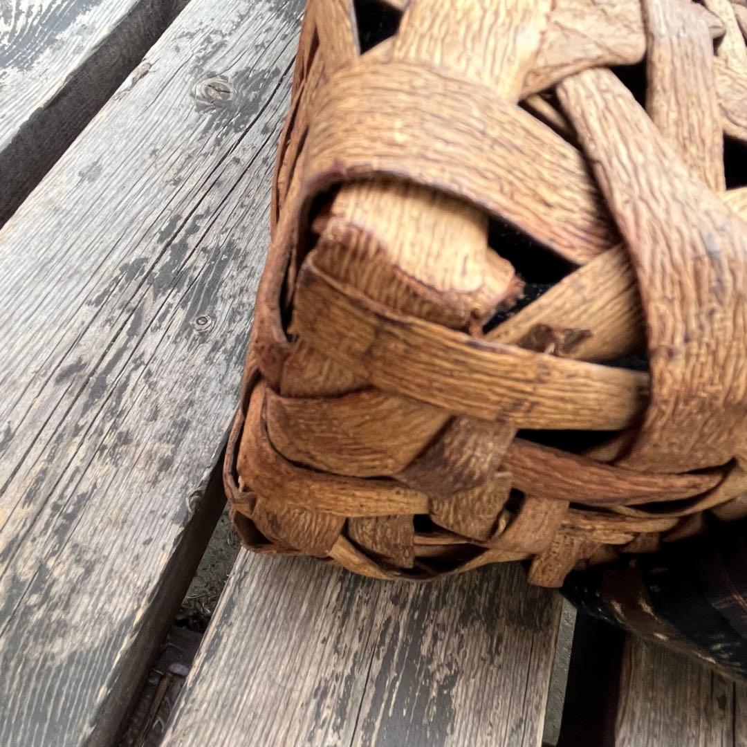 胡桃の下かご付きパッチワークバッグ