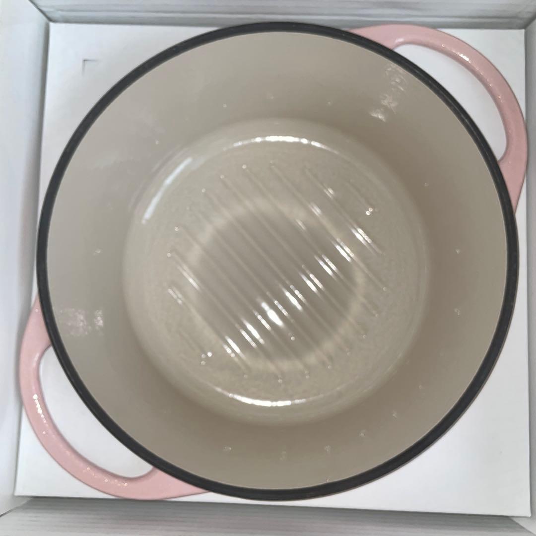 バーミキュラ オーブンポットラウンド 22cm Vermicularピンク 新品