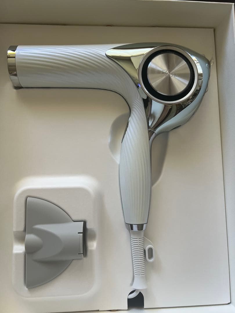 （2024年製）ReFa ビューテックドライヤープロ元箱付き