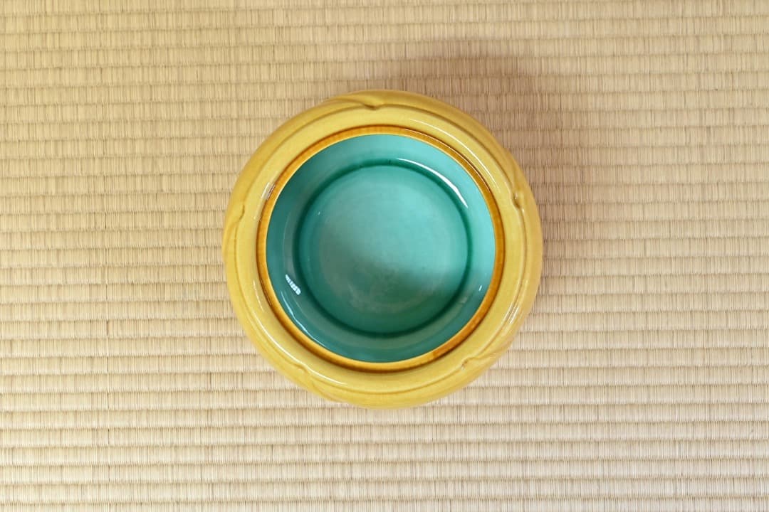 十三代横石嘉助　長崎三彩水指082