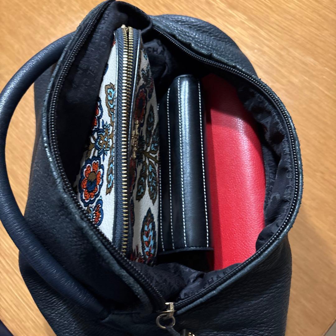 686 CHANEL正規品バック　ブラック　ワンショルダー　フリンジ　レザー