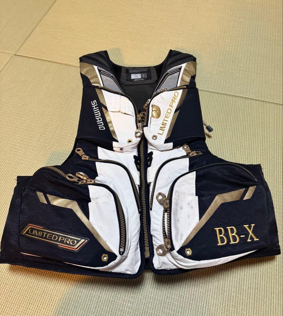 シマノ　フローティングベスト リミテッドプロ VF-112M BB-X