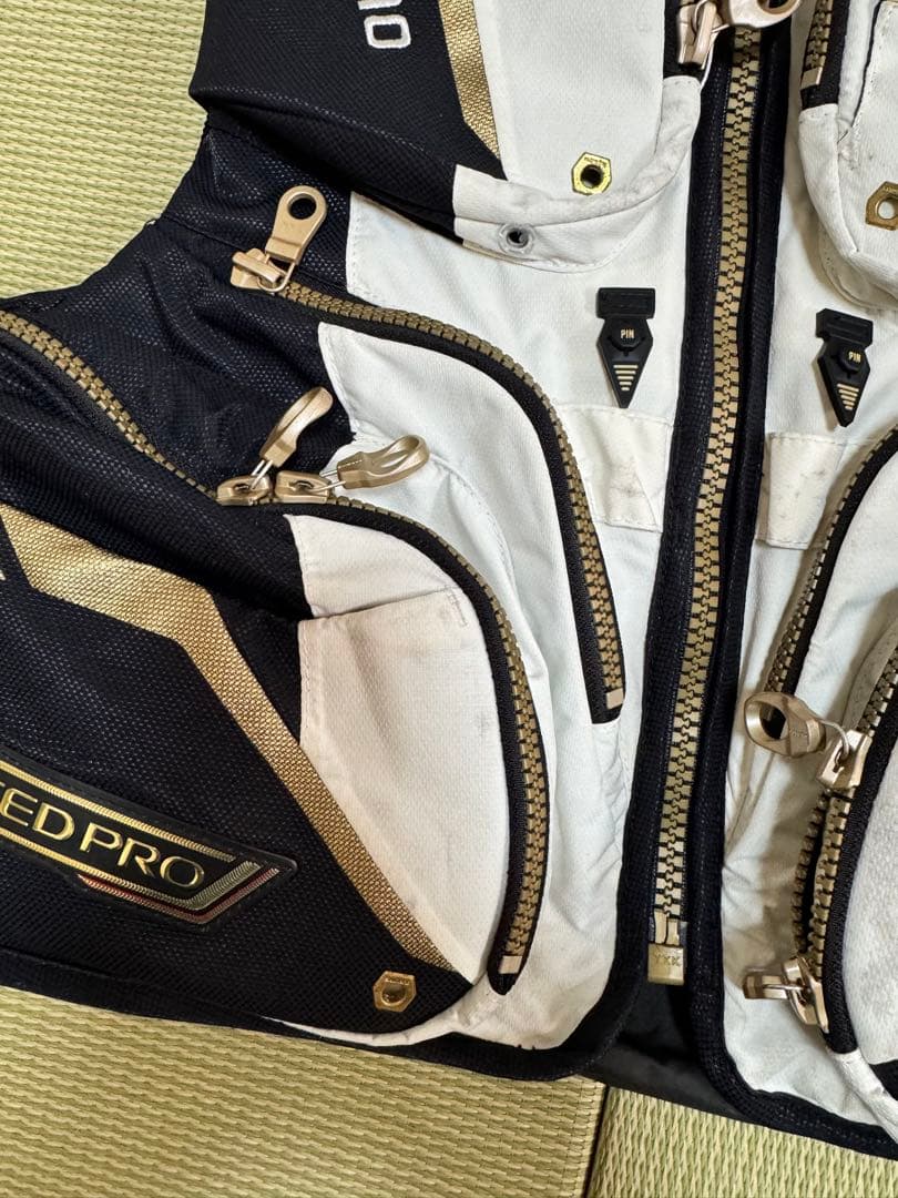 シマノ　フローティングベスト リミテッドプロ VF-112M BB-X